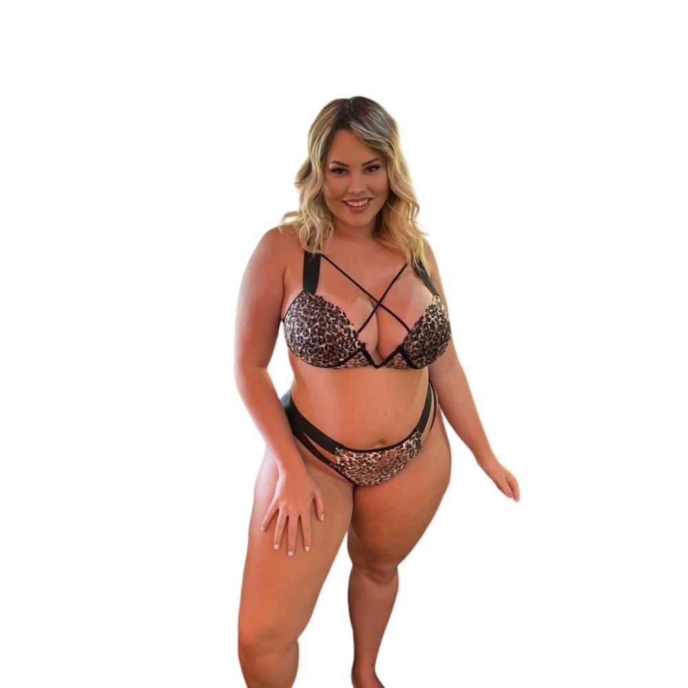 Conjunto Top Strappy Bra Calcinha Fio Duplo Plus Size Onça