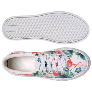 Tênis Feminino Moderno Estampa Floral Colorida Fundo Branco